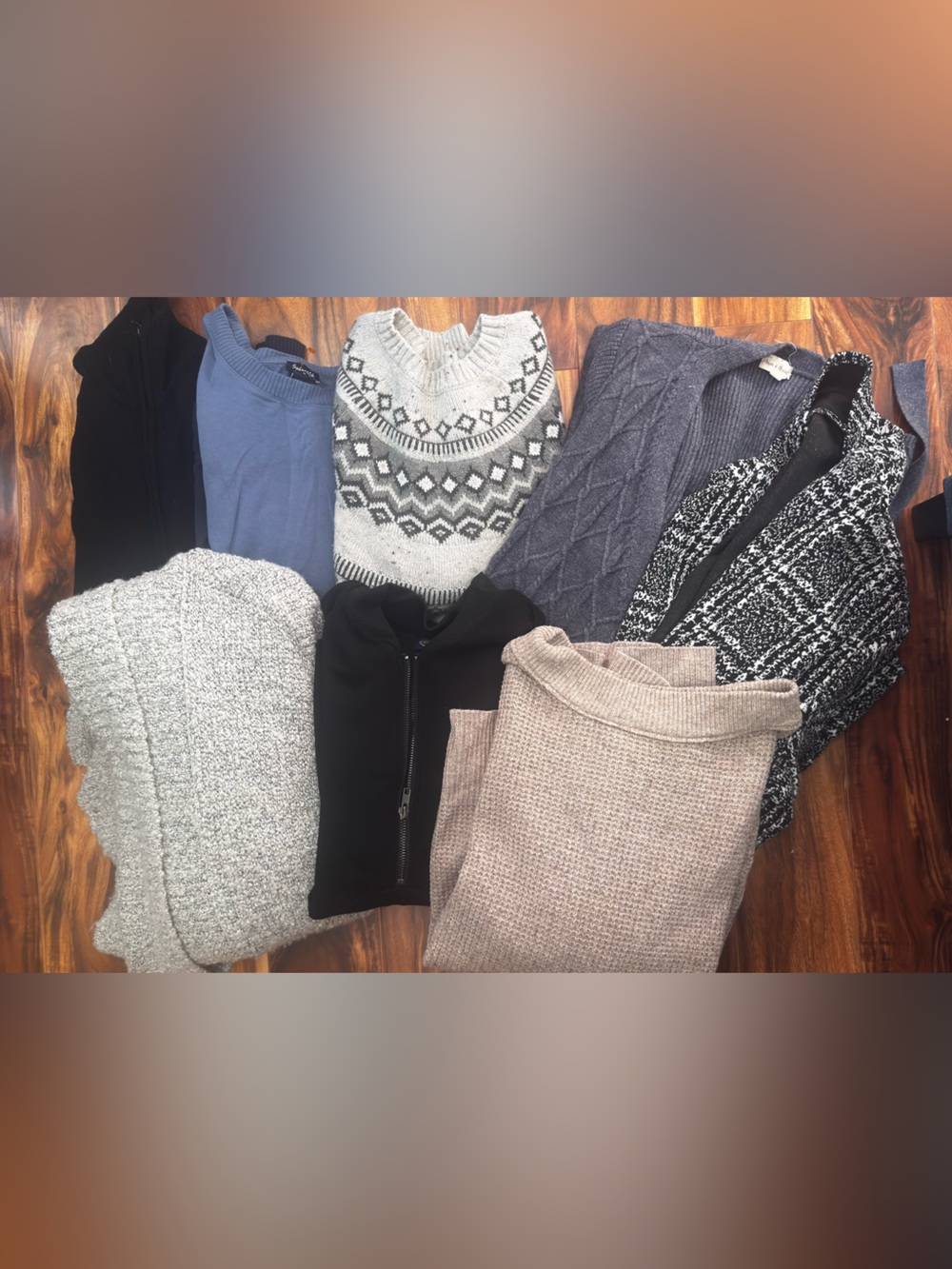 Medium Bundle Lot - Picture 1 of 9